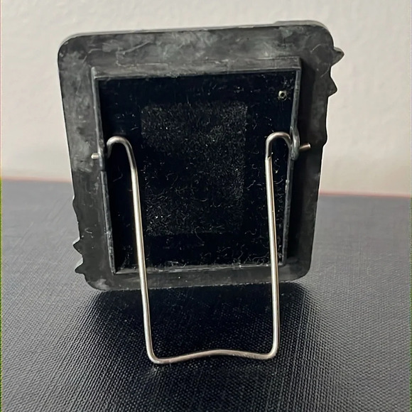 VTG Floral Daffodil Pewter Miniature Free Standing Photo Frame - Picture 3 of 4